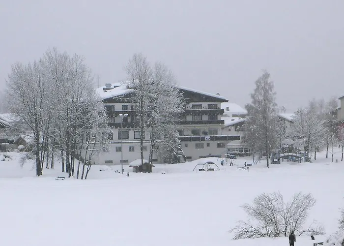 Apt- 13 By Interhome